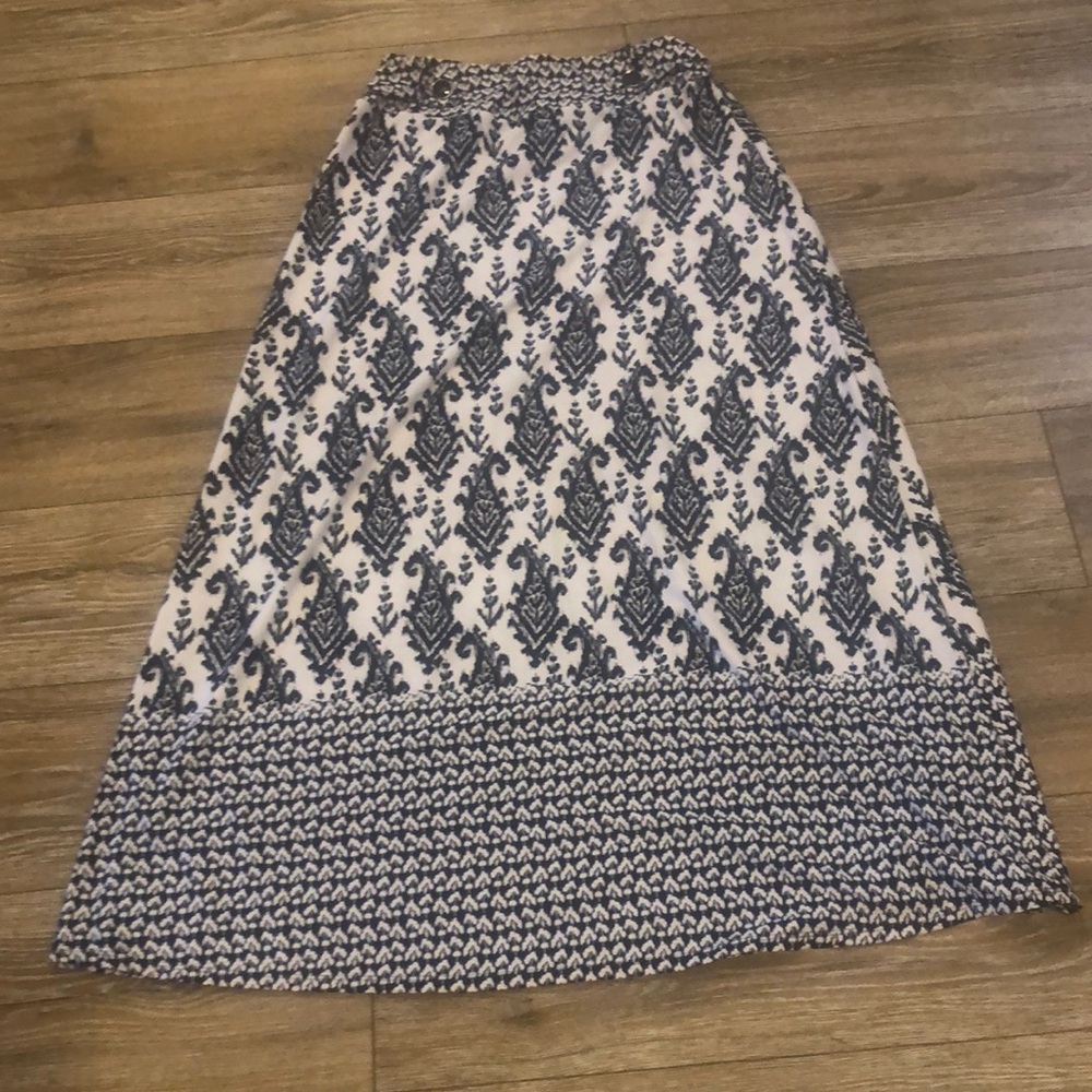 Robert Louis Blue and White Patterned Maxi Skirt Size Small